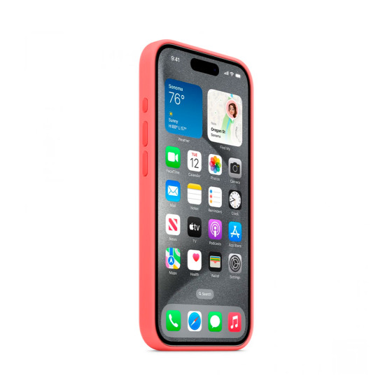 iPhone 15 Pro Silicone Case with MagSafe - Guava (MT1G3)
