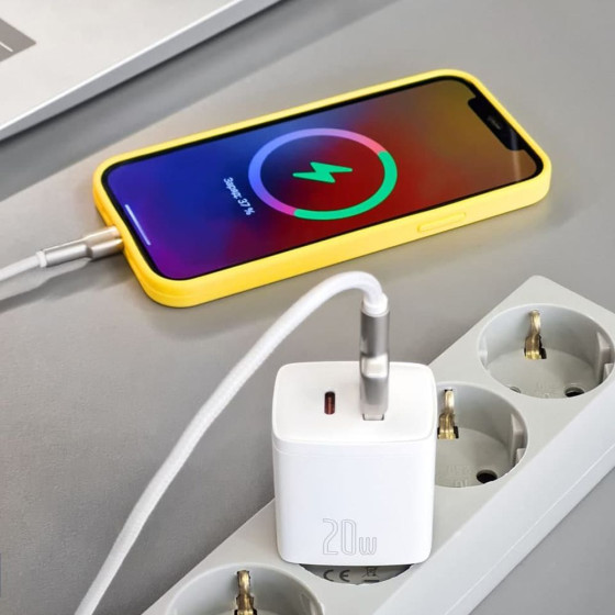 МЗП Baseus Compact Quick Charger 20W QC+PD (1Type-C+1USB) black