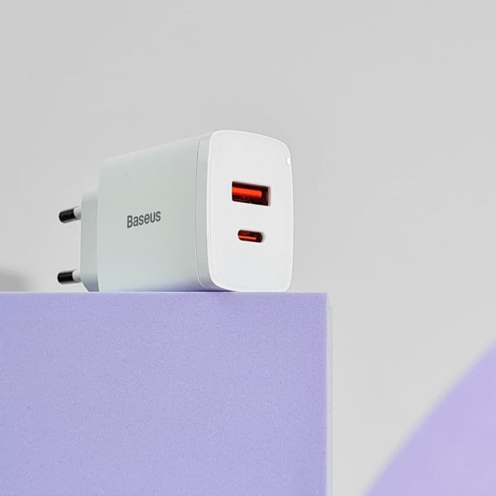 МЗП Baseus Compact Quick Charger 20W QC+PD (1Type-C+1USB) black
