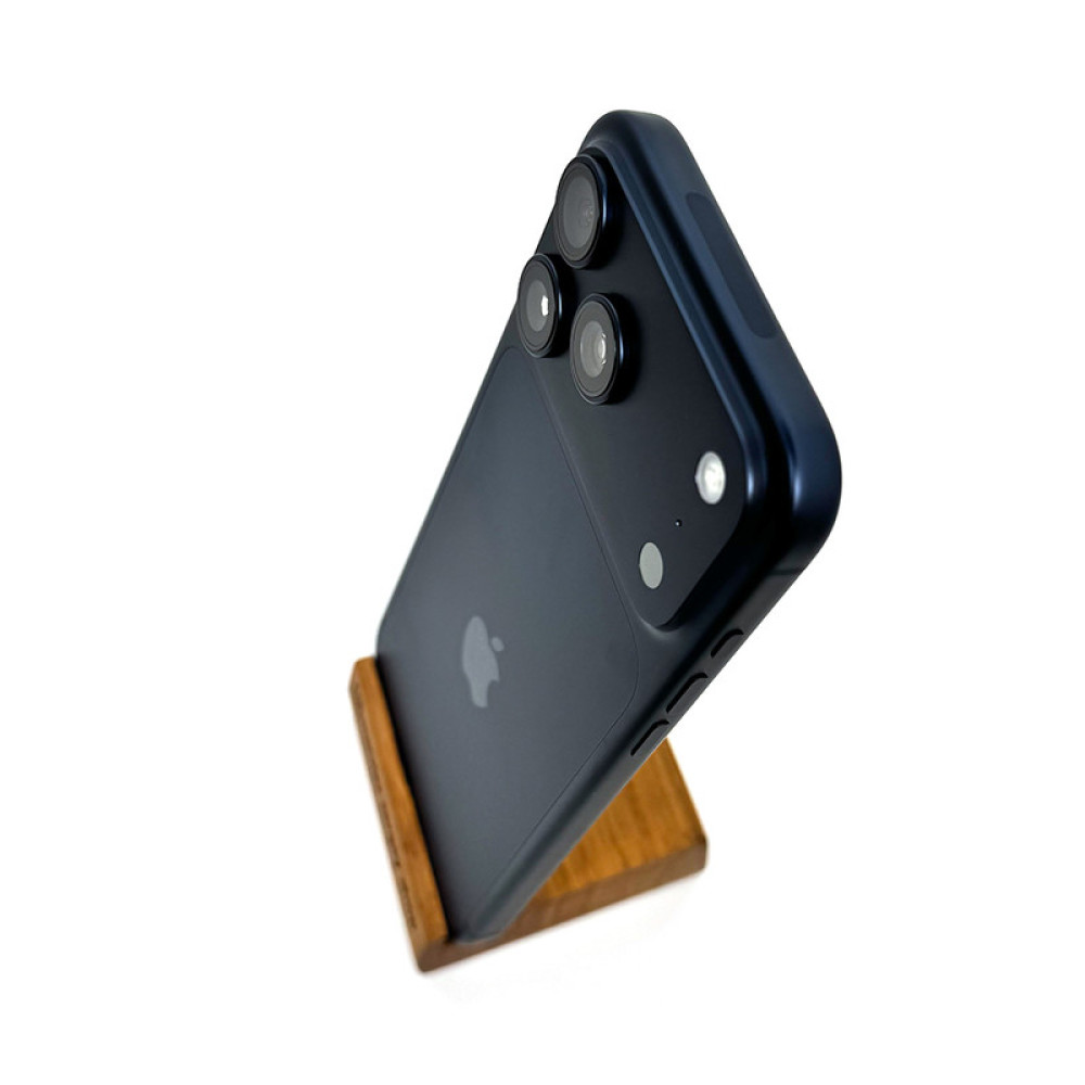 Б/В iPhone 17 Pro Max 256GB Deep Blue Sim