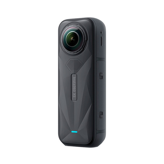 Insta360 X5 8K Essentials Bundle (CINSAAHA_X504)