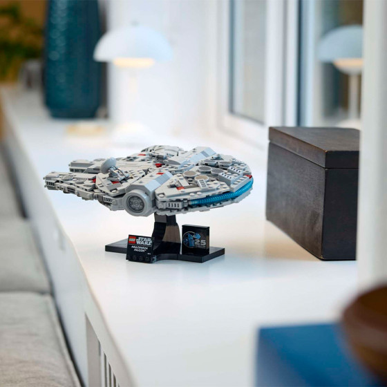 LEGO Star Wars Millennium Falcon (75375)