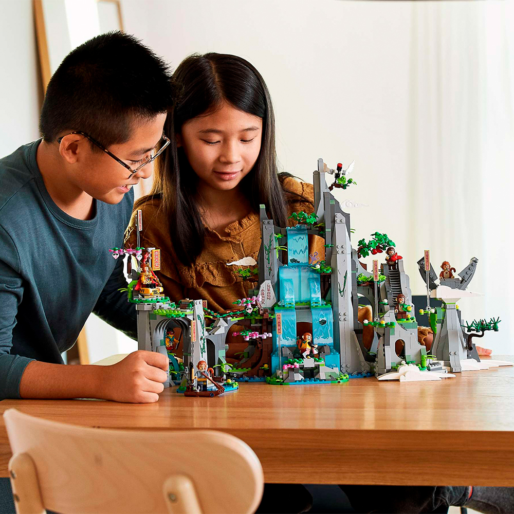 LEGO Monkie Kid The Legendary Flower Fruit Mountain (80024)