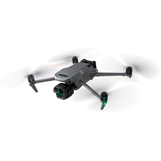 Квадрокоптер DJI Mavic 3 Pro Fly More Combo с DJI RC Pro (CP.MA.00000662.01)