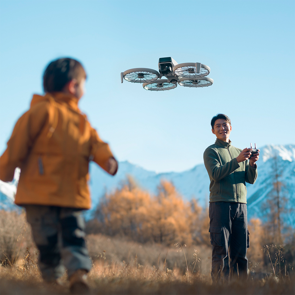 DJI Flip Drone RC 2 with Fly More Combo (CP.FP.00000181.04)